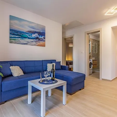酒店 2 Bedroom Amazing In