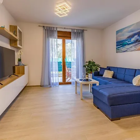 2 Bedroom Amazing In 4* Pula